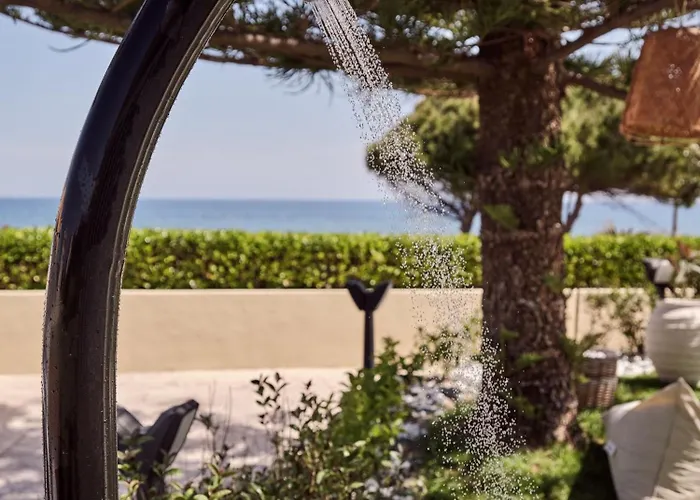 Sea Elegance - On The Beach, By Zantewize * Psarou (Zakynthos)