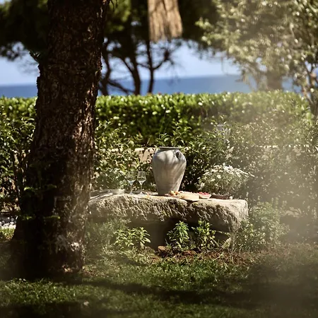 Sea Elegance - On The Beach, By Zantewize Villa