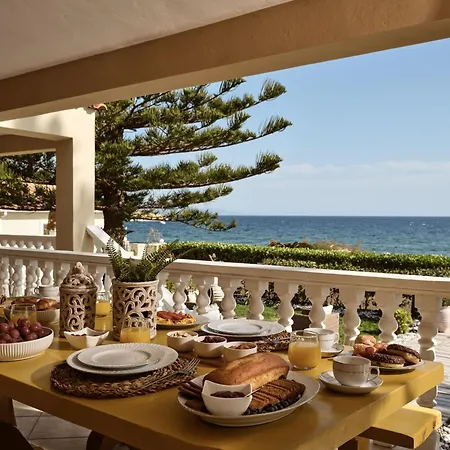 Sea Elegance - On The Beach, By Zantewize * Psarou (Zakynthos)